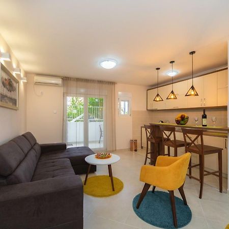 Apartmani Tref Petrovac 外观 照片