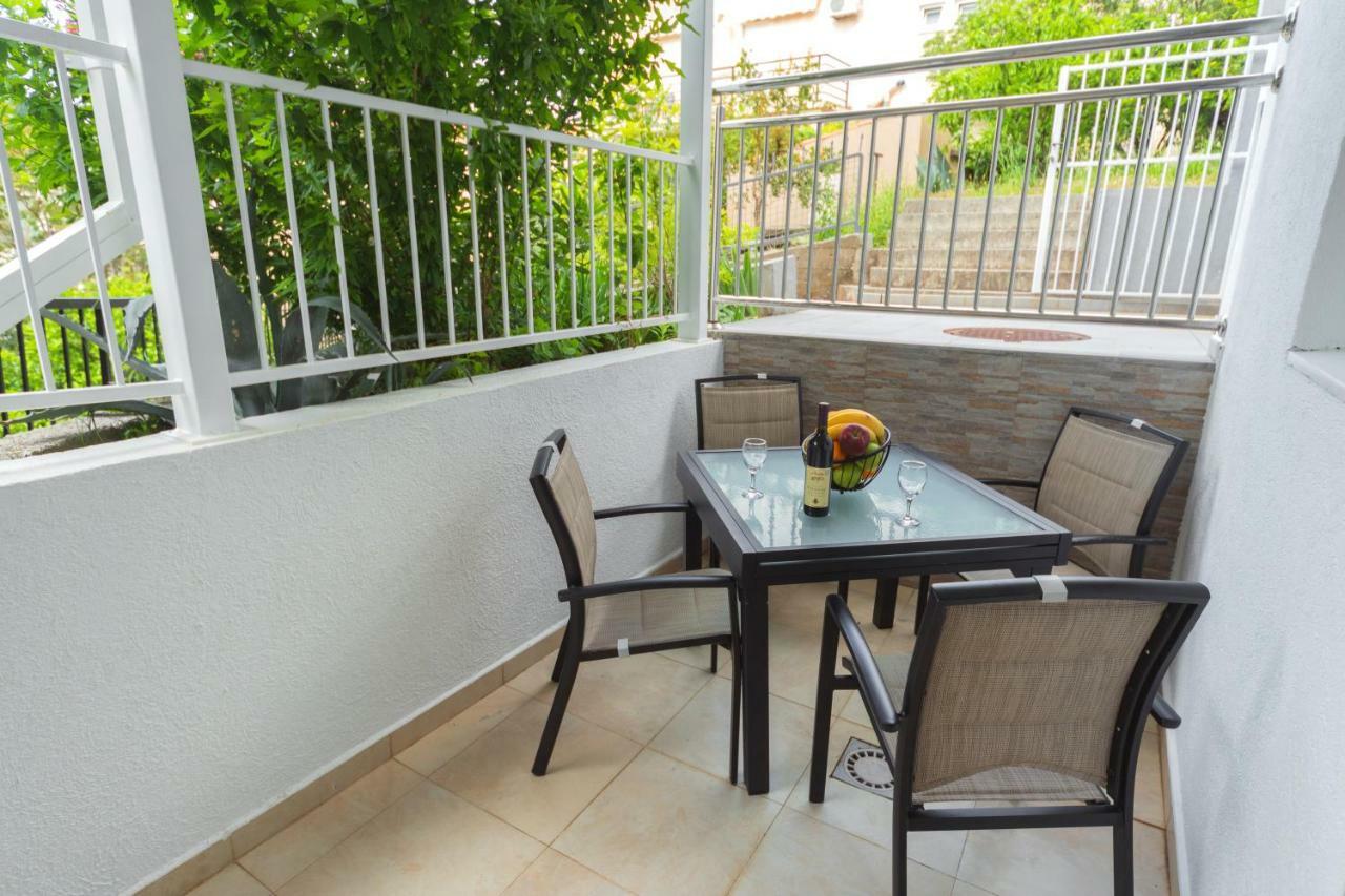 Apartmani Tref Petrovac 外观 照片