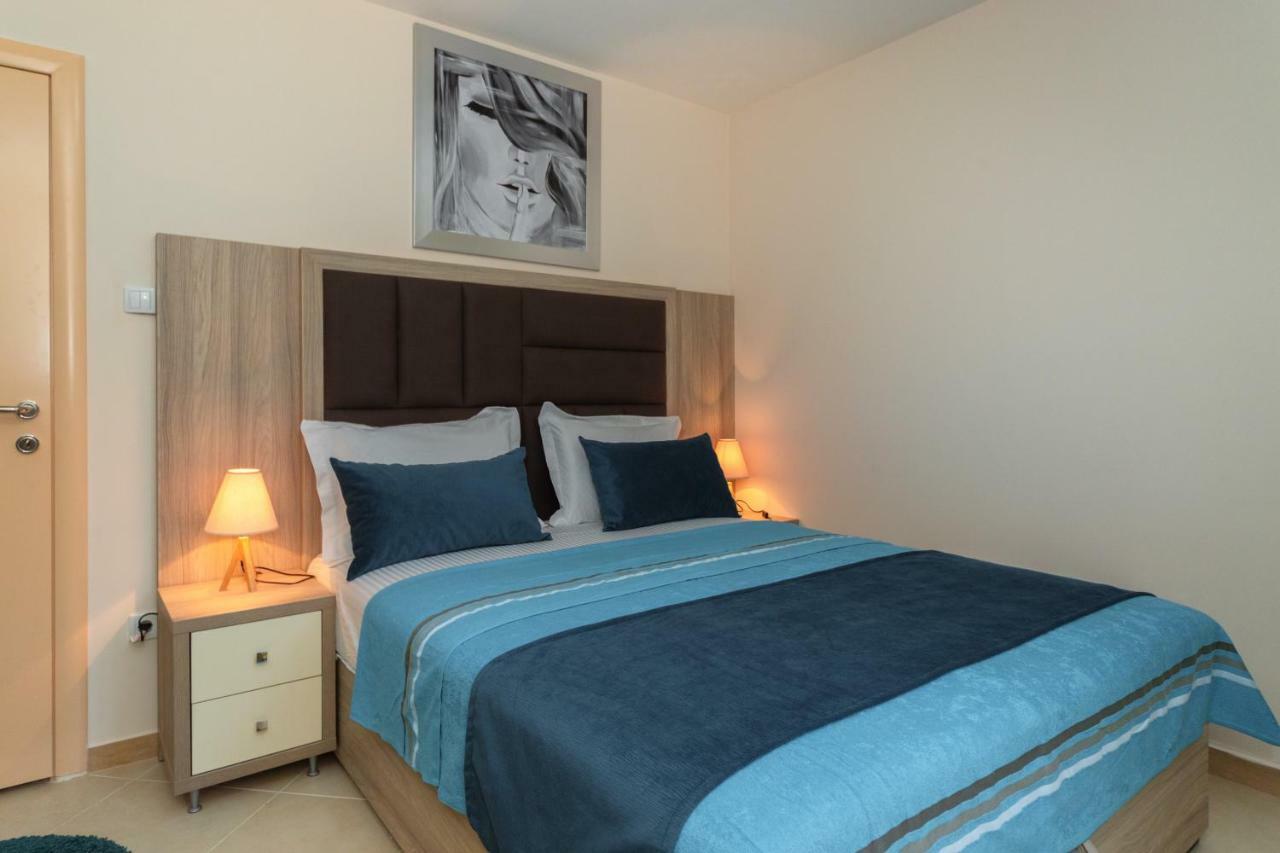 Apartmani Tref Petrovac 外观 照片